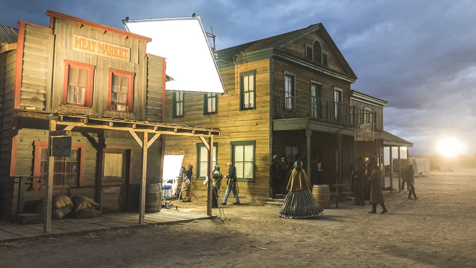 Western, on set